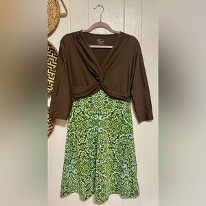 Title Nine Dress Medium Twist Knot Front V-Neck Floral Brown Green Paisley